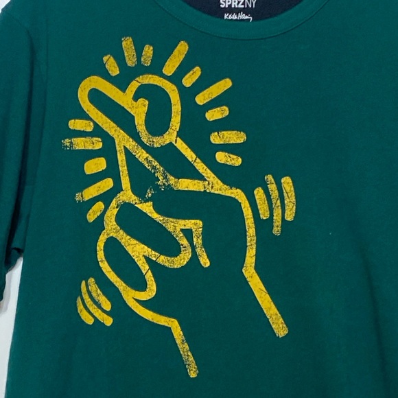 Keith Haring x Uniqlo x MoMa Special Edition Crossed Fingers T-Shirt - Picture 3 of 9